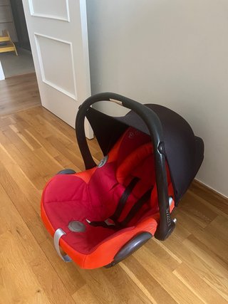 Cuco Maxi-Cosi Rojo