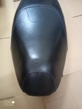 Asiento Peugeot Tweet 125 Original