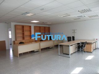 Oficina en alquiler en Parroquias Rurales en Lugo
