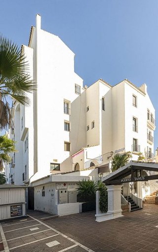 Piso en venta en Puerto Banús en Marbella