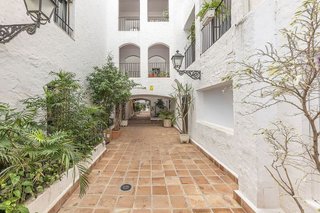 Piso en venta en Puerto Banús en Marbella