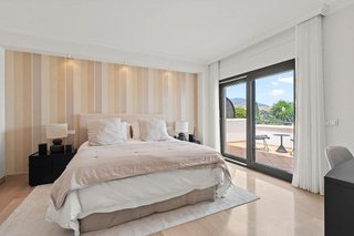 Chalet en alquiler en Los Naranjos - Las Brisas en Marbella