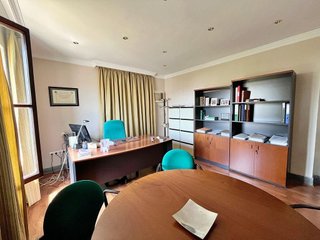 Oficina en alquiler en Centro Histórico en Málaga