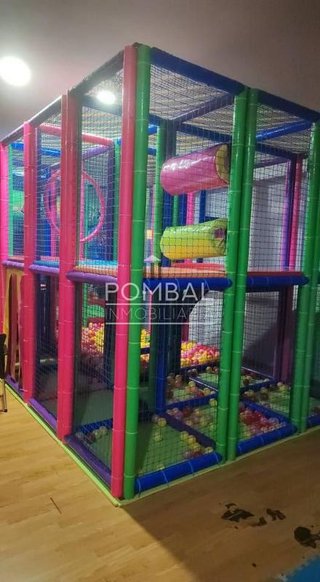 Local comercial en alquiler en Universidad en Ourense