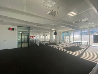 Oficina en alquiler en San Juan Bautista en Madrid