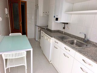 Piso en alquiler en Laviada en Gijón