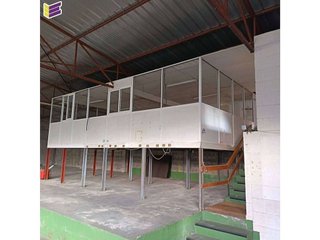 Nave industrial en alquiler en Mos
