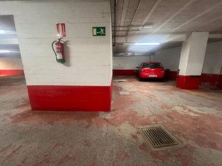 Garaje en venta en Cuatro Caminos - Plaza de la Cubela en Coruña (A)