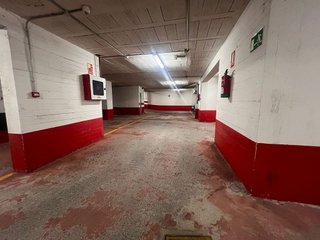 Garaje en venta en Cuatro Caminos - Plaza de la Cubela en Coruña (A)