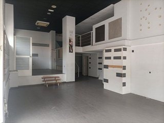 Local comercial en venta en Maria Auxiliadora - Barriada LLera en Badajoz