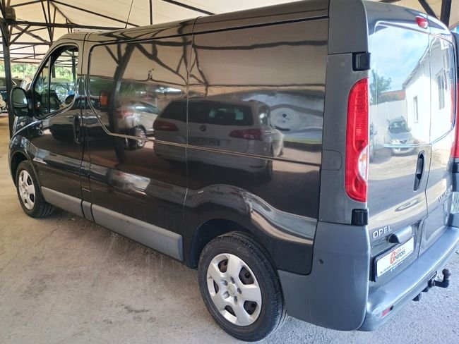 Opel Vivaro 2013, foto 6
