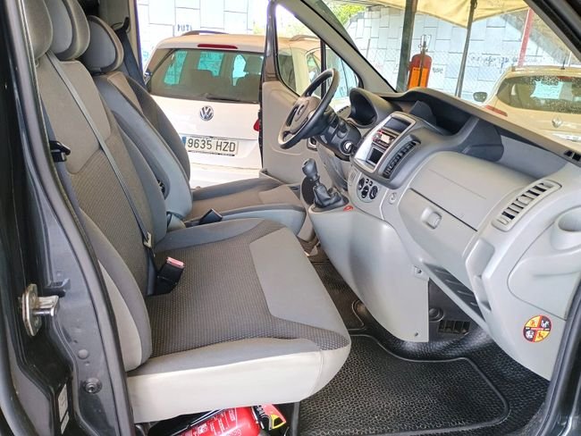 Opel Vivaro 2013, foto 9