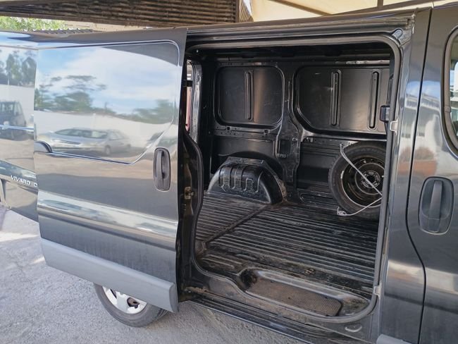 Opel Vivaro 2013, foto 11