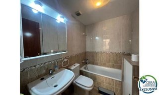 Piso en venta en Empuriabrava en Castelló d´Empúries