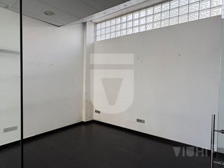 Local comercial en alquiler en Montgat