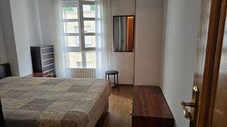 Piso en alquiler en El Llano en Gijón
