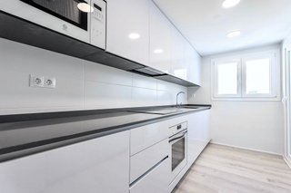Piso en alquiler en Nueva Andalucía centro en Marbella
