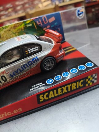 Scalextric Hyundai Accent WRC efecto barro