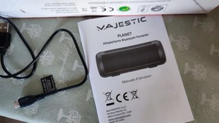Majestic Cassa Wireless Bluetooth Nera
