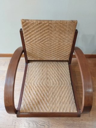 Butaca de madera y ratán