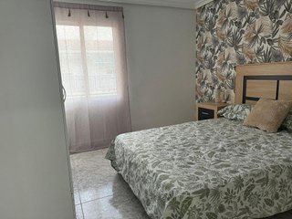 Piso en venta en Virgen del Remedio en Alicante