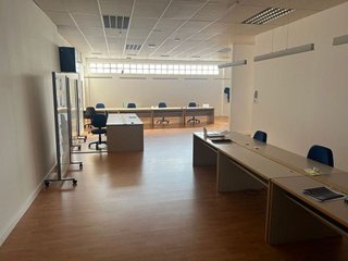 Nave industrial en alquiler en Culleredo