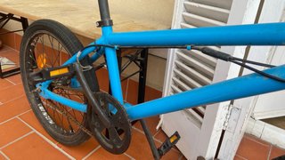 Bicicleta BMX azul
