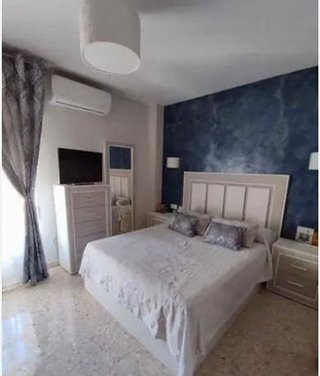 Piso en venta en Linares