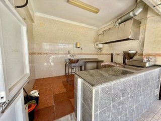 Bar en alquiler en Puerta Blanca en Málaga