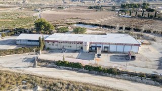 Nave industrial en alquiler en Cieza