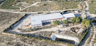 Nave industrial en alquiler en Cieza