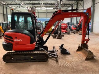 Mini Excavadora Kubota KX042-4