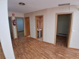 Local comercial en alquiler en Morata de Tajuña