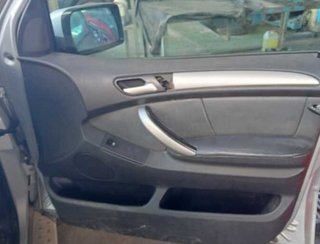 Enganche cinturon del der bmw x5 (e53) 3.0d 472468