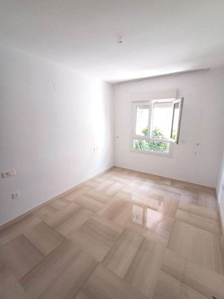 Piso en alquiler en Ciudad Jardín - Zoco en Córdoba