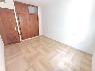 Piso en alquiler en Ciudad Jardín - Zoco en Córdoba