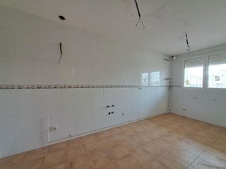 Casa adosada en venta en Casas de Juan Núñez