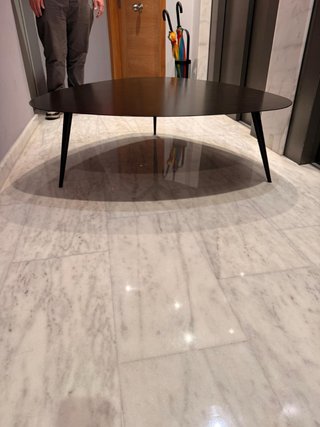 Mesa de centro triangular madera