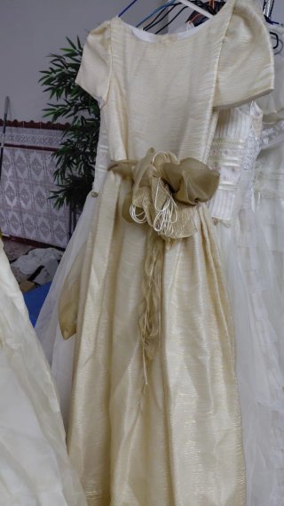 Vestido Comunión/Fiesta Beige/Blanco Varias tallas