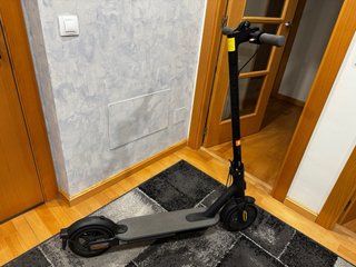 Patinete Mi Electric Scooter Essential