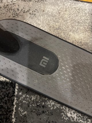 Patinete Mi Electric Scooter Essential