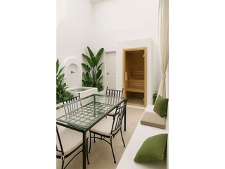 Casa adosada en alquiler en Nueva Andalucía centro en Marbella