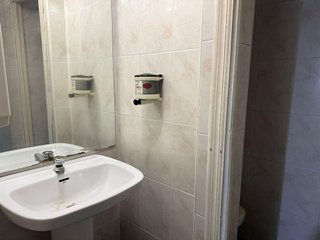 Local comercial en alquiler en La Constitución - Canaleta en Mislata