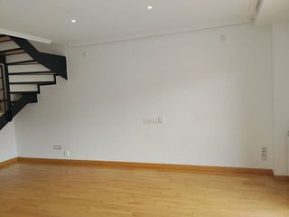 Dúplex en alquiler en Zona Estación en Pozuelo de Alarcón