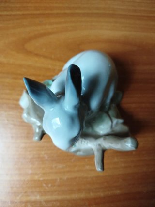 Lladró. Conejo Original Porcelana Española 9 cmts.