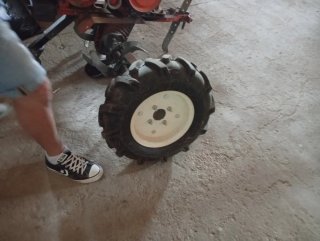 Motocultor
