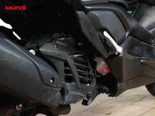 YAMAHA X-MAX 125