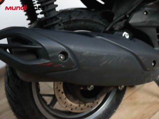 YAMAHA X-MAX 125