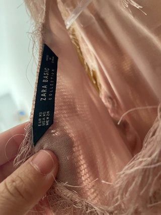 Vestido fiesta flecos Zara rosa