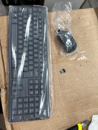 Logitech MK295 Combo Ratón y Teclado#F2P8C8